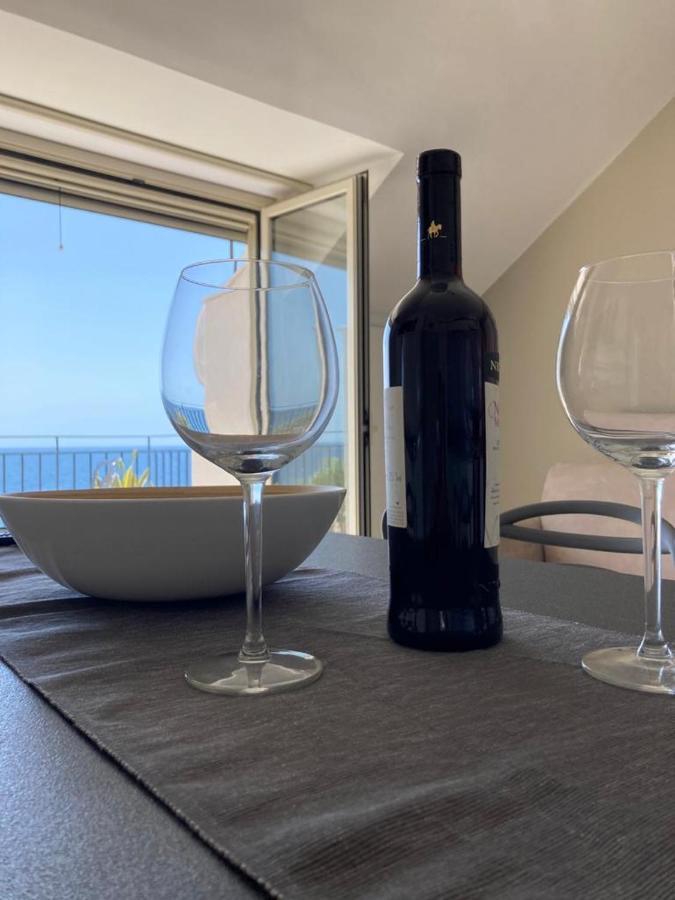 Apartamento Soffio Dal Mare Letojanni Exterior foto